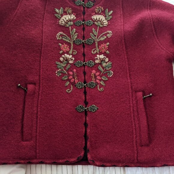 Icelandic Classic Wool Jacket - Medium - Picture 6 of 7